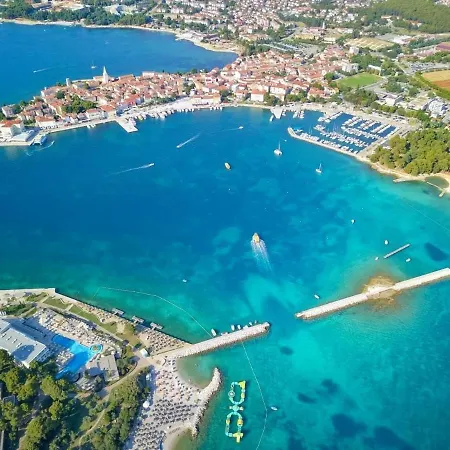 Stylish Eleven With 2 Sleeping * Nova Vas (Porec)